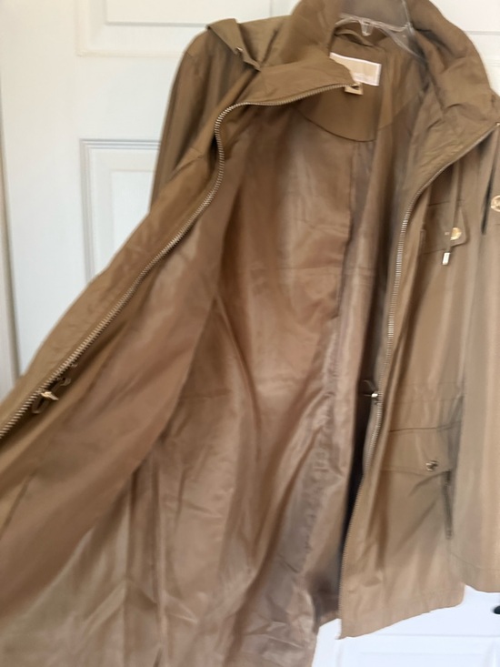 Vintage Classic Women Tan Long Trench Coat - Picture 3 of 6